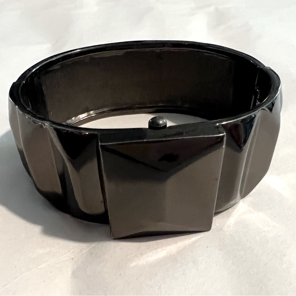 Super rare, limited edition quarts Strada flip-face watch-bracelet in dark gray!
